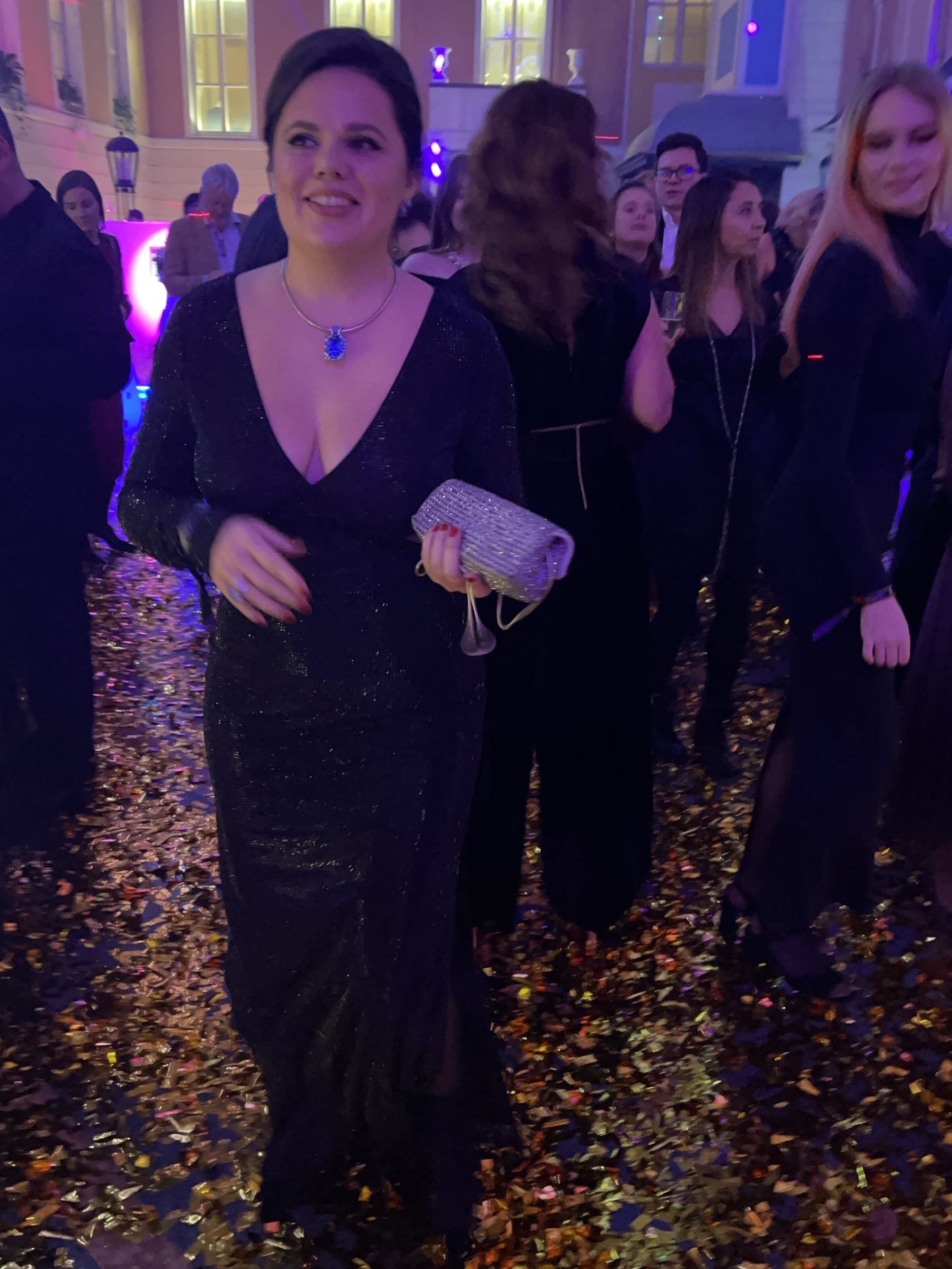 Песня Танцуй