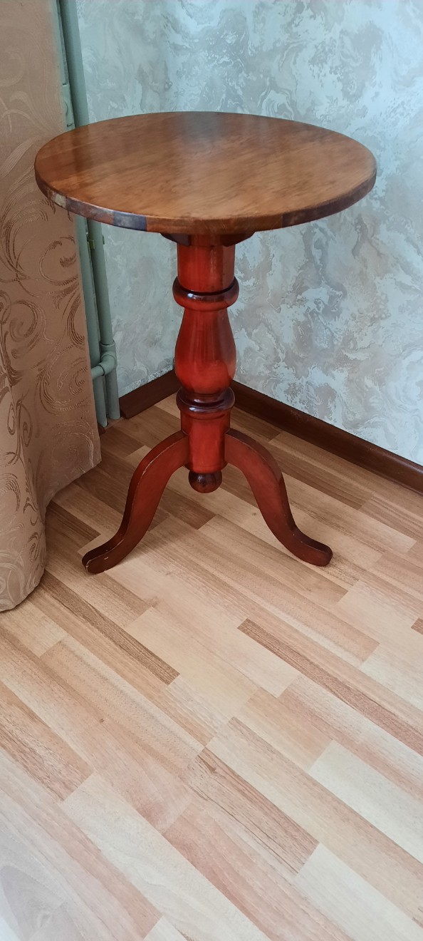 Внучка, дедушка и свалка