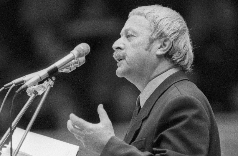 2693- Жизнь сама и есть движенье