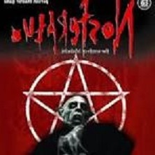 Собака в атмосфере ужаса и мрака