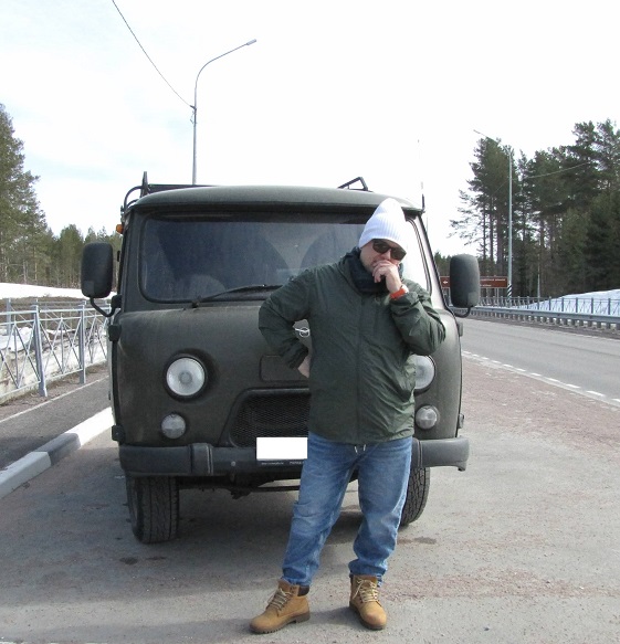 Целую, свою маму каждый день...