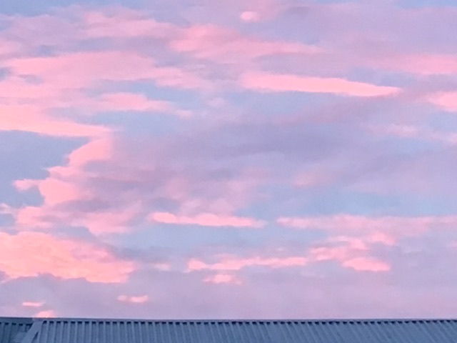 Сквозь пространство летят слова