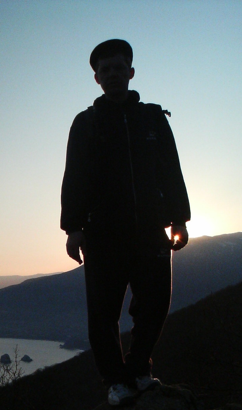 Я взрослая женщина, и не публична. Женские